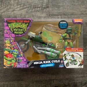 Teenage mutant ninja turtles ninja kick cycle with Leonardo new.